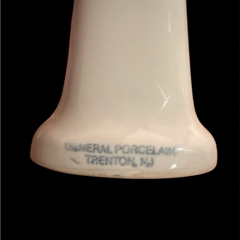 Porcelain Hand - Picture 2 of 2